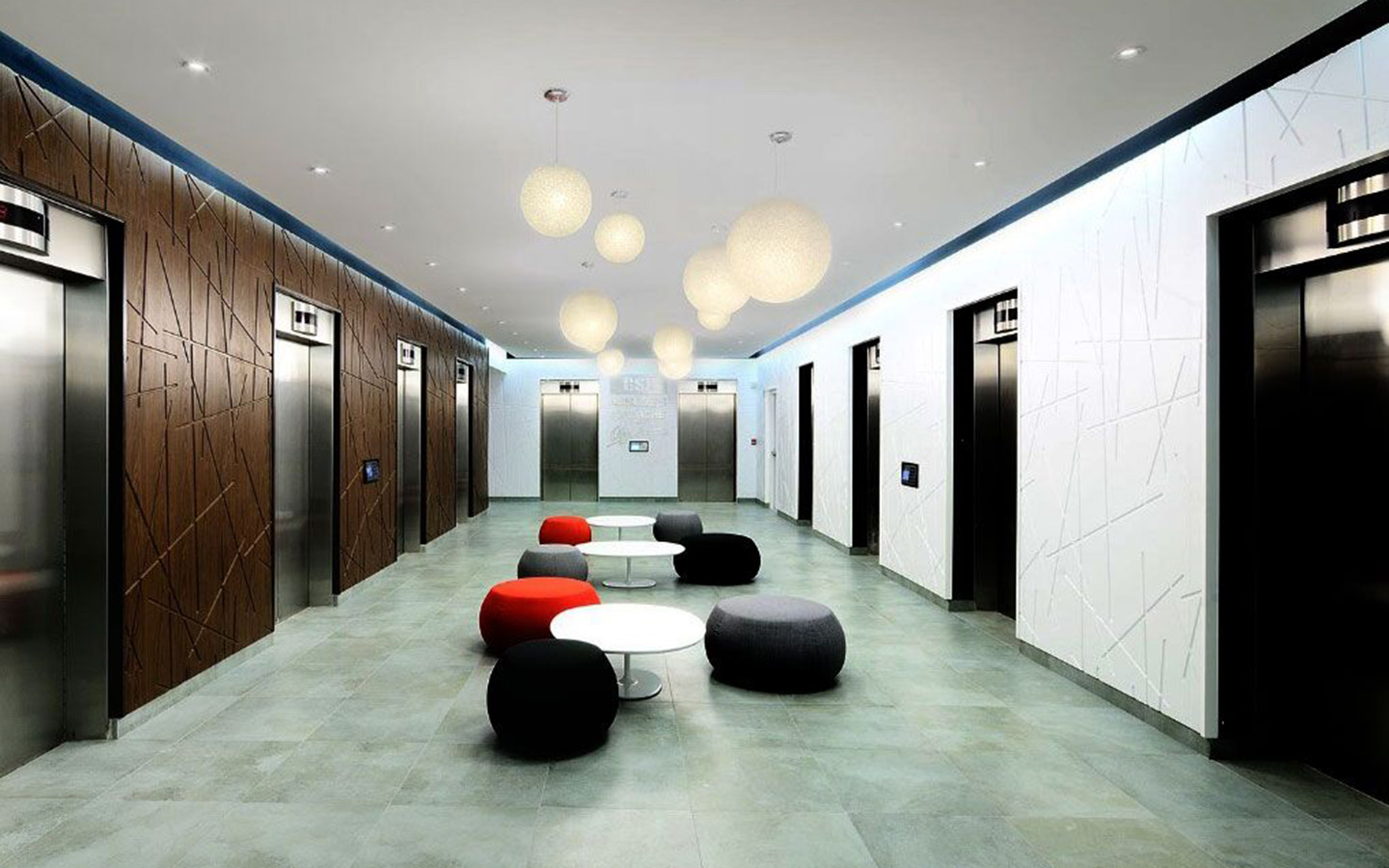 Hitchcock in White and Chocolate Pear | Commercial Lobby