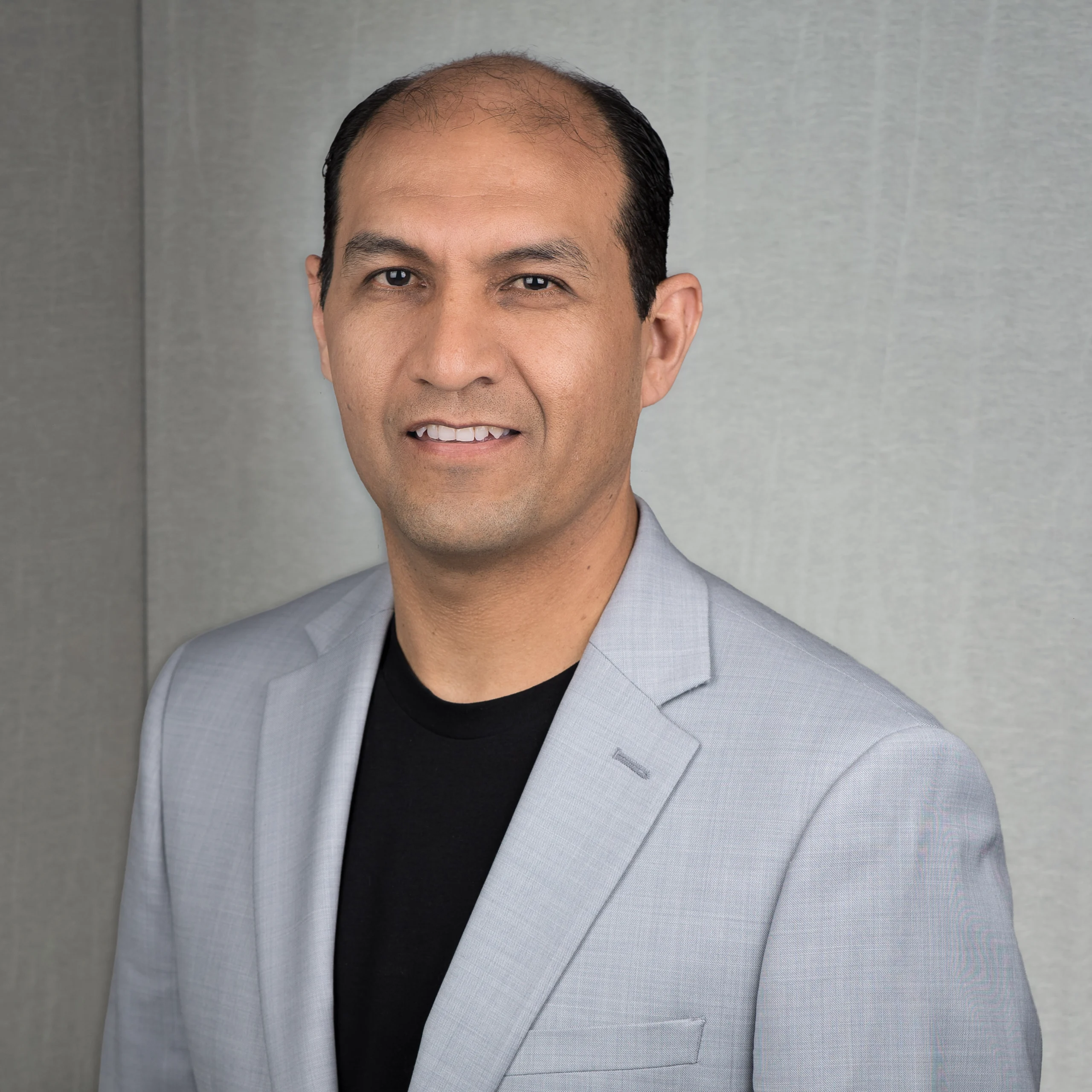 Cruz Nieves-Arellano, Director of Distribution
